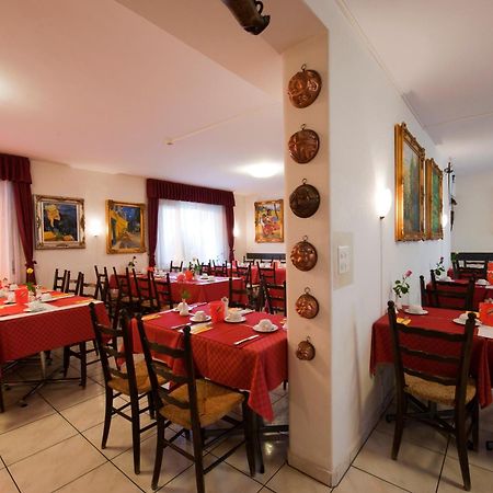 Hotel Dischma - Free Bus And Train Ticket Paradiso Bagian luar foto