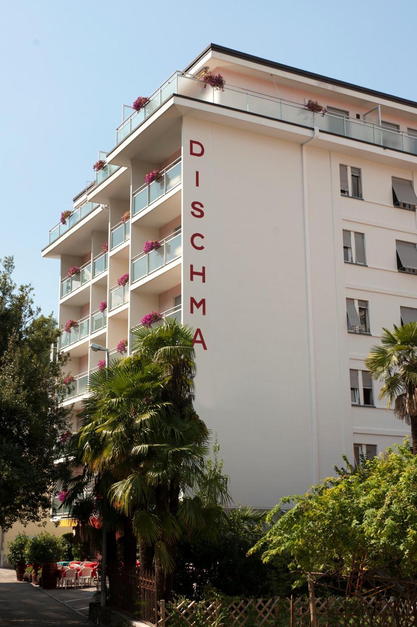 Hotel Dischma - Free Bus And Train Ticket Paradiso Bagian luar foto