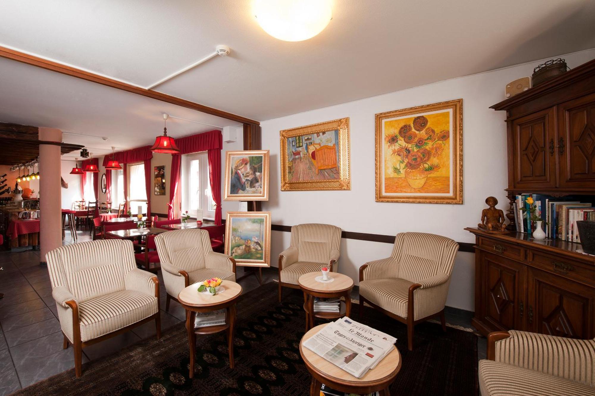 Hotel Dischma - Free Bus And Train Ticket Paradiso Bagian luar foto