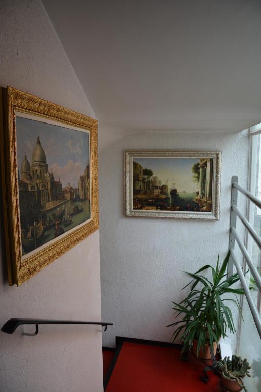 Hotel Dischma - Free Bus And Train Ticket Paradiso Bagian luar foto